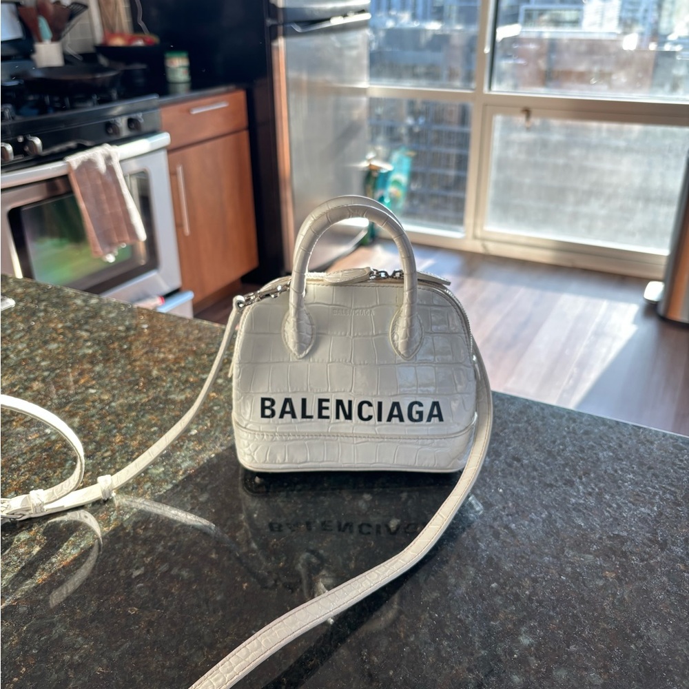 Balenciaga White Croc-Embossed Women's Bag - Picture 6 of 7